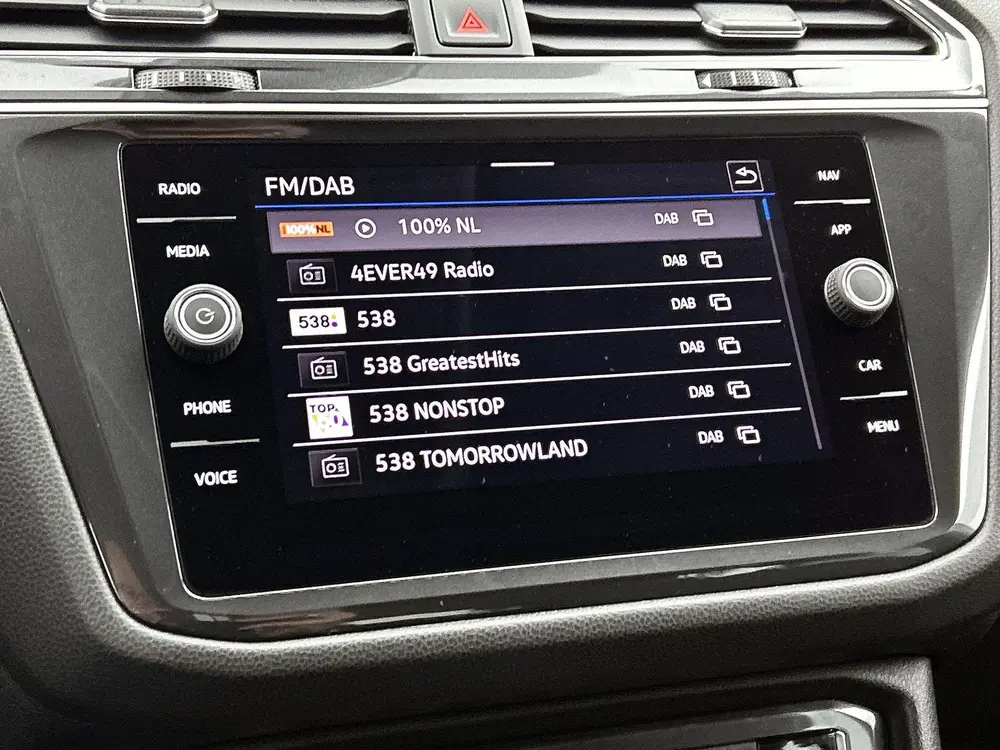Volkswagen Tiguan Allspace 1.5 TSI Comfortline Business 7p. uit 2021, foto 10