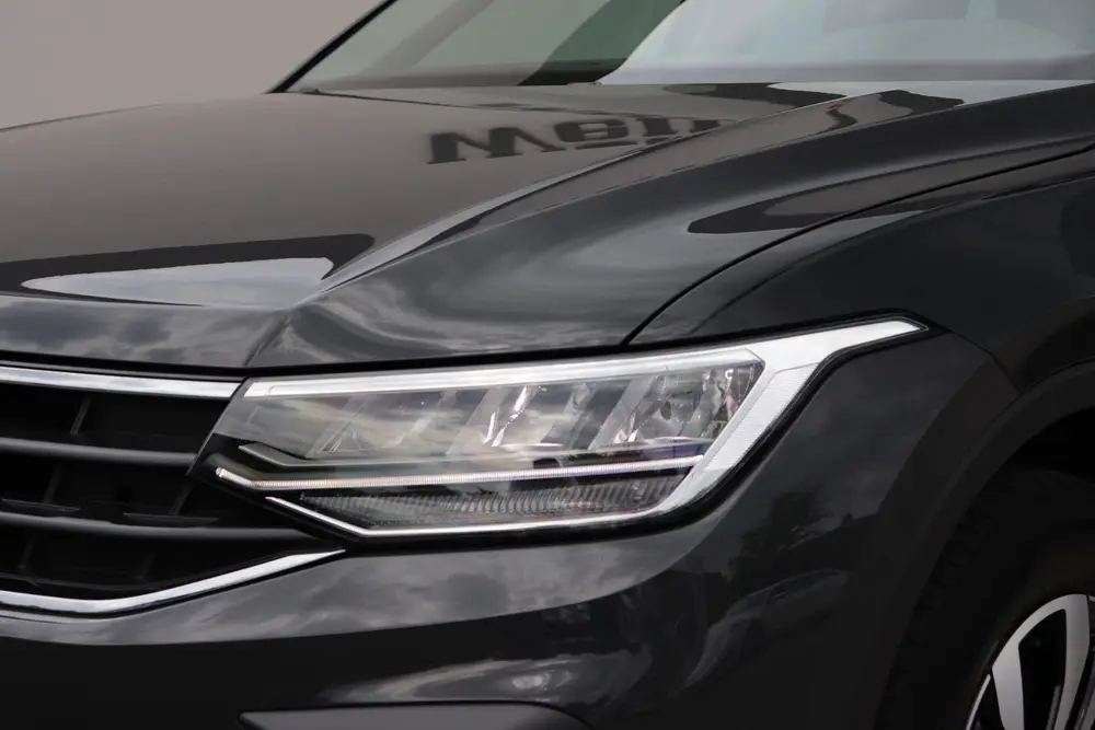 Volkswagen Tiguan 1.4 TSI eHybrid ACC Carplay Navi PDC uit 2022, foto 19