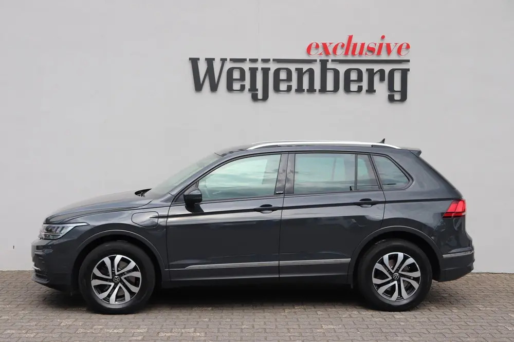 Volkswagen Tiguan 1.4 TSI eHybrid ACC Carplay Navi PDC uit 2022, foto 6