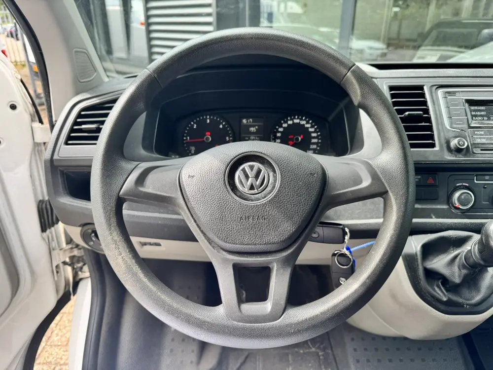 Volkswagen Transporter Kombi 2.0 TDI L1H1 *Climatronic* 9-pe uit 2019, foto 12