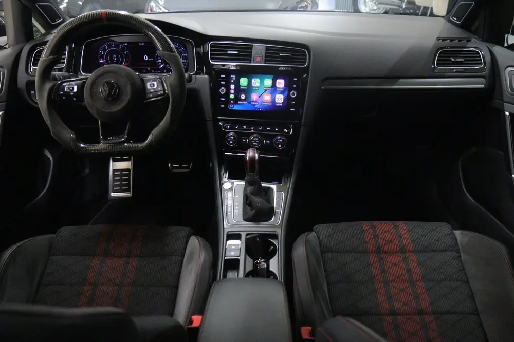 Volkswagen Golf 2.0 TSI GTI TCR /PANO/MILLTEK/CARPLAY/CARBON uit 2019, foto 8