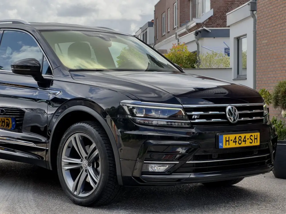 Volkswagen Tiguan Allspace 1.5 TSI AUT7 R-LINE HIGHLINE NAVI uit 2020, foto 13
