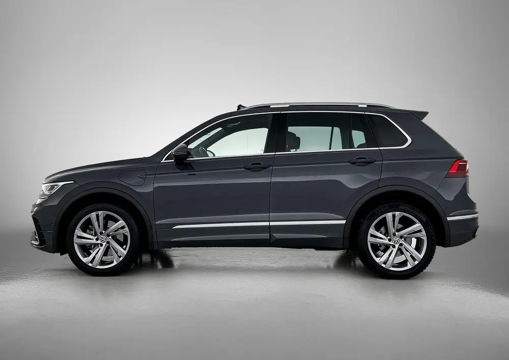 Volkswagen Tiguan 1.4 TSI eHybrid R-Line Business | 245 PK | uit 2023, foto 2