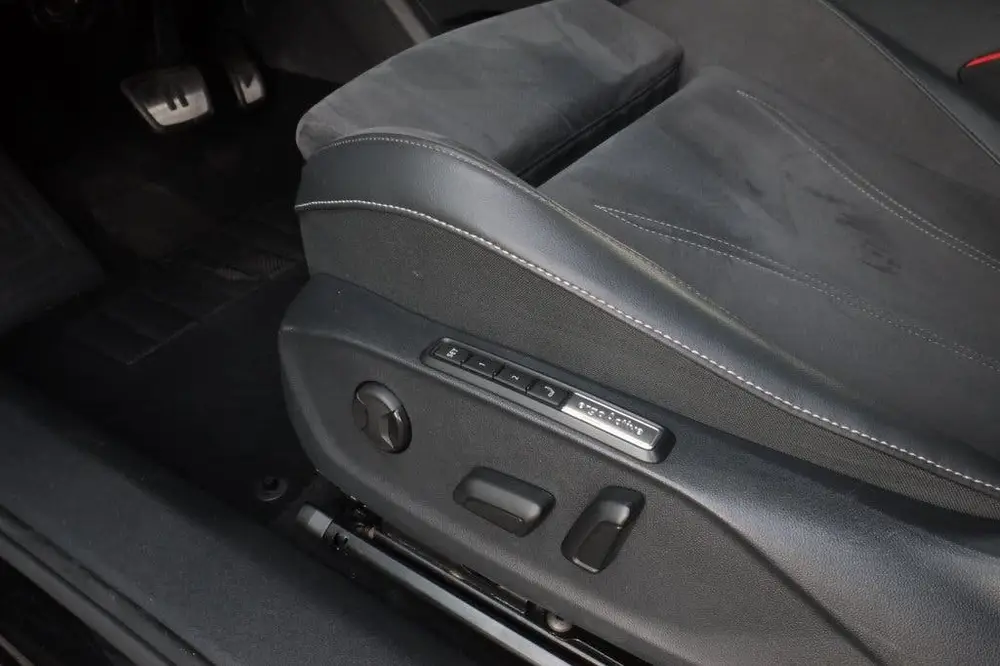 Volkswagen ID.7 Pro 286pk 82kwh | SOH 100% | Trekhaak uit 2024, foto 18