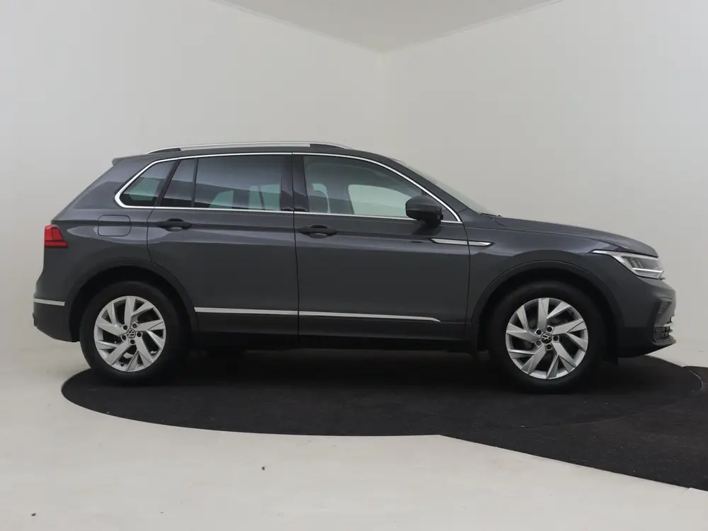 Volkswagen Tiguan 1.5 TSI 150 PK DSG Life Business uit 2023, foto 9
