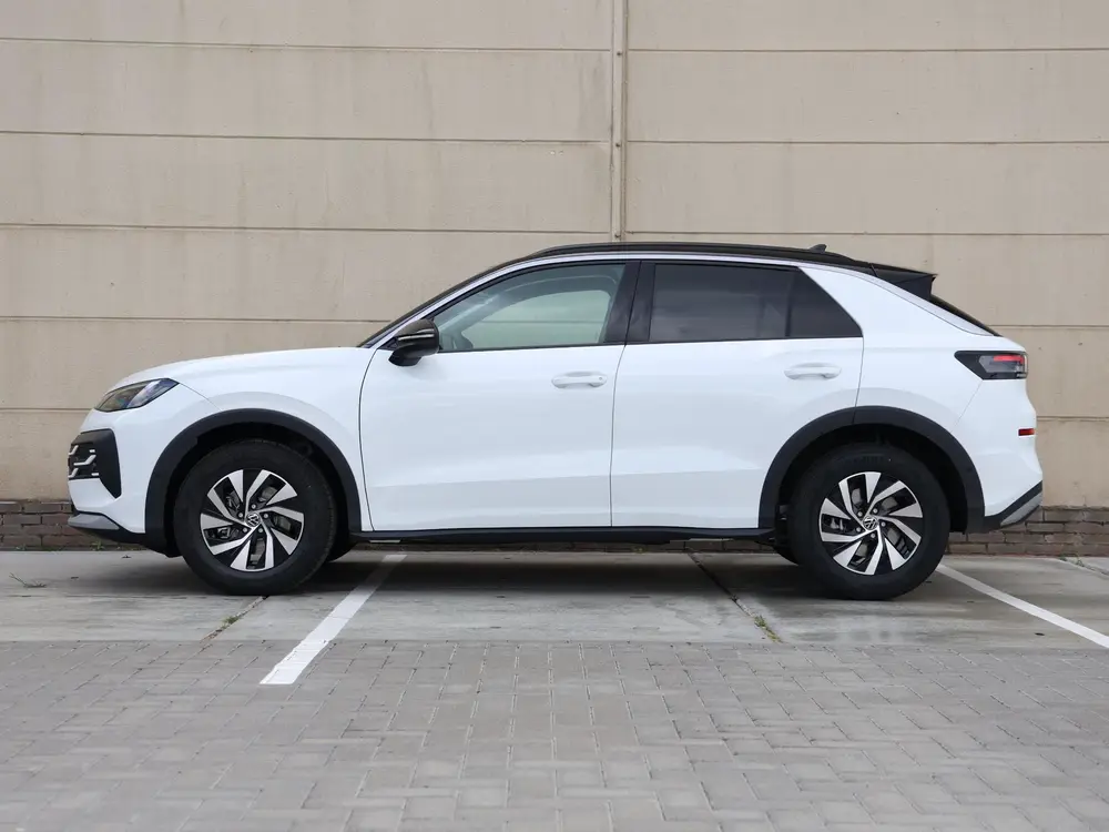 Volkswagen T-Roc Limited Edition 1.5 eTSI 116 PK | Park Assi uit 2026, foto 11