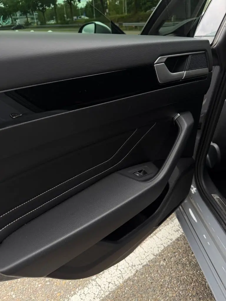 Volkswagen Arteon Shooting Brake Arteon 2.0 TDI 200pk 7-DSG 2023 Grijs uit 2023, foto 15