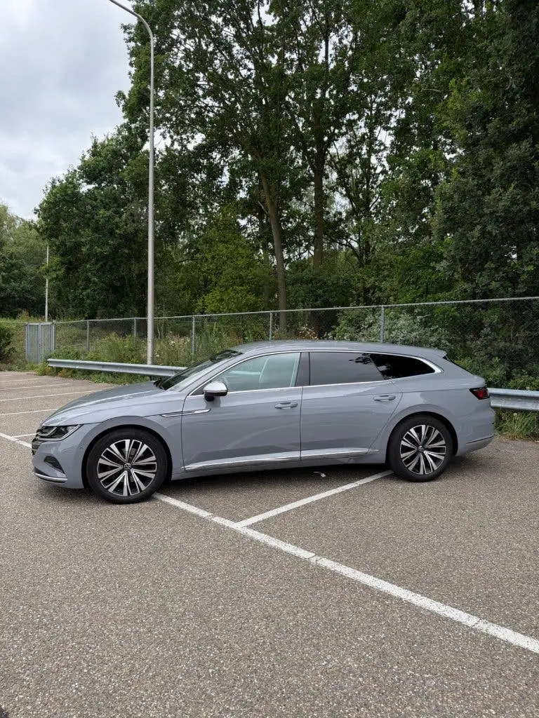 Volkswagen Arteon Shooting Brake Arteon 2.0 TDI 200pk 7-DSG 2023 Grijs uit 2023, foto 4