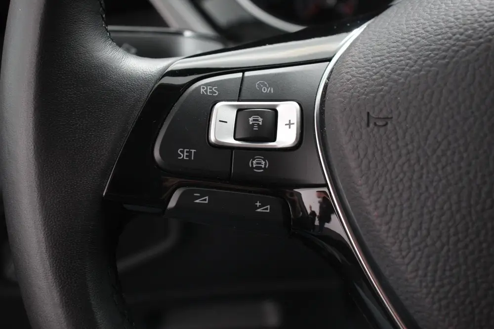 Volkswagen Touran 1.5 TSI 150pk DSG Comfortline 7p Navigatie uit 2020, foto 10