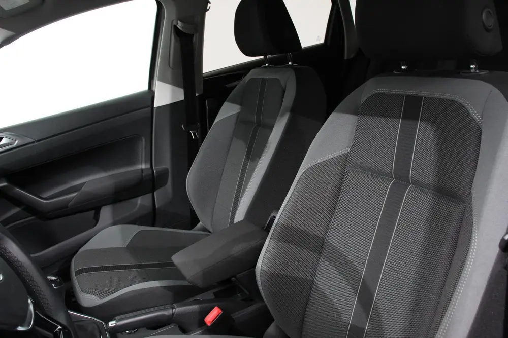 Volkswagen Polo 1.0 TSI 116pk Highline Climate Control Navig uit 2020, foto 11
