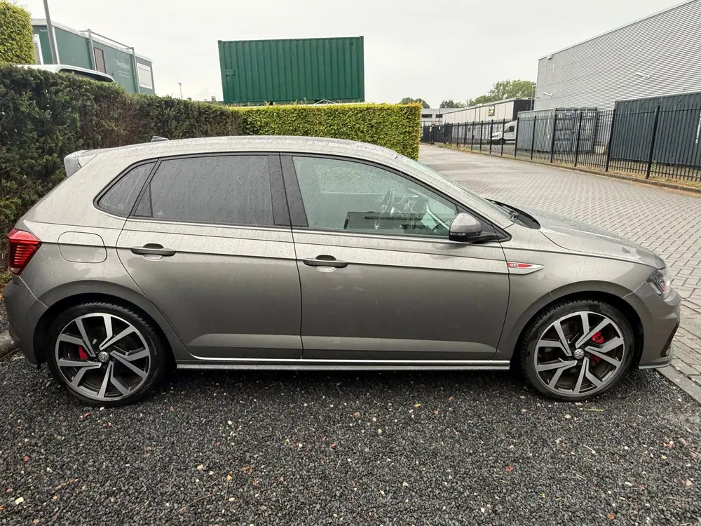 Volkswagen Polo 2.0 TSI GTI Carplay - Dealer onderhouden - N uit 2019, foto 17