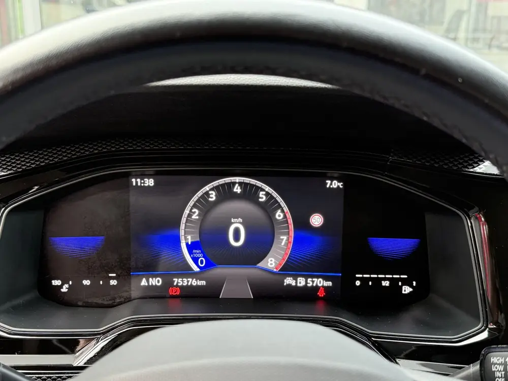Volkswagen Polo 1.0 TSI LIFE *!* NAVIGATIE/ CARPLAY/ RADAR/ uit 2022, foto 12