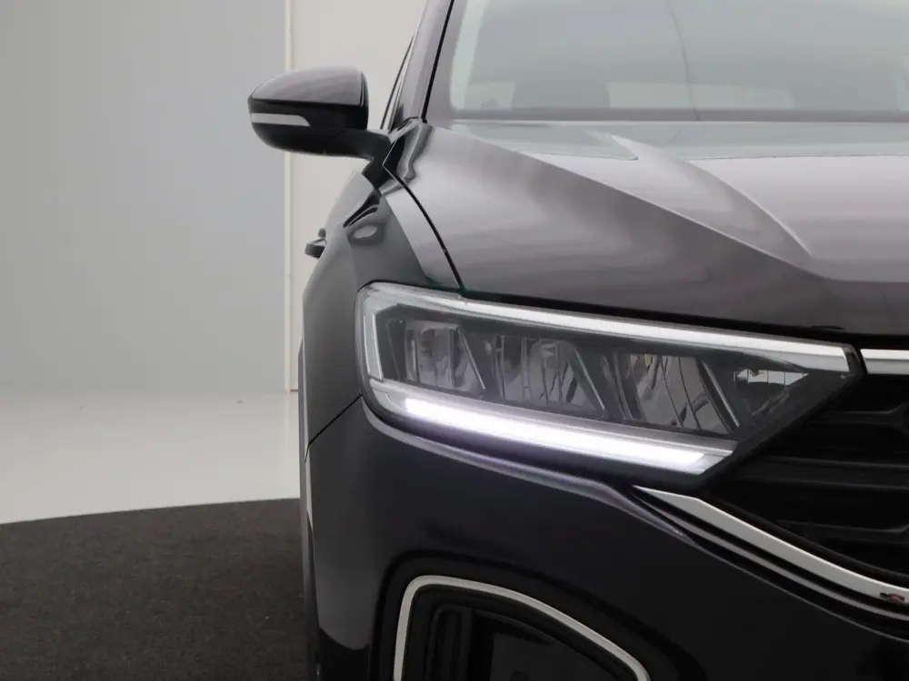 Volkswagen T-Roc 1.0 TSi 110 Pk Life | Camera | Adaptive Cru uit 2022, foto 8