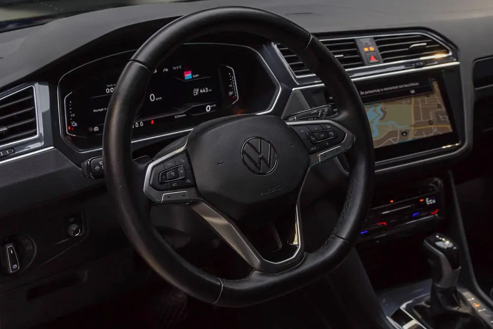 Volkswagen Tiguan 1.4 TSI eHybrid HUD Leer Navi Memory seats uit 2022, foto 9