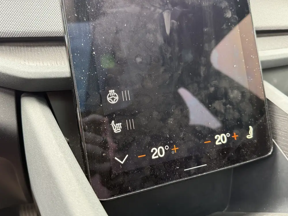Polestar 2 BWJ 2020 Long Range Dual Motor 78 kWh 408 PK Laun uit 2020, foto 12