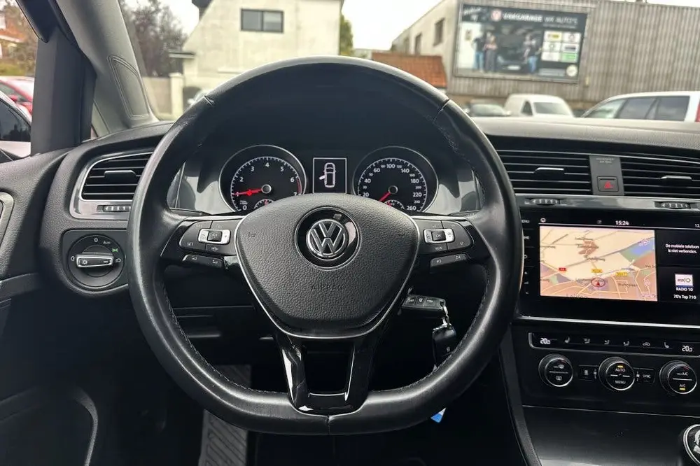 Volkswagen Golf 1.0 TSI Highline (bj 2020) uit 2020, foto 15