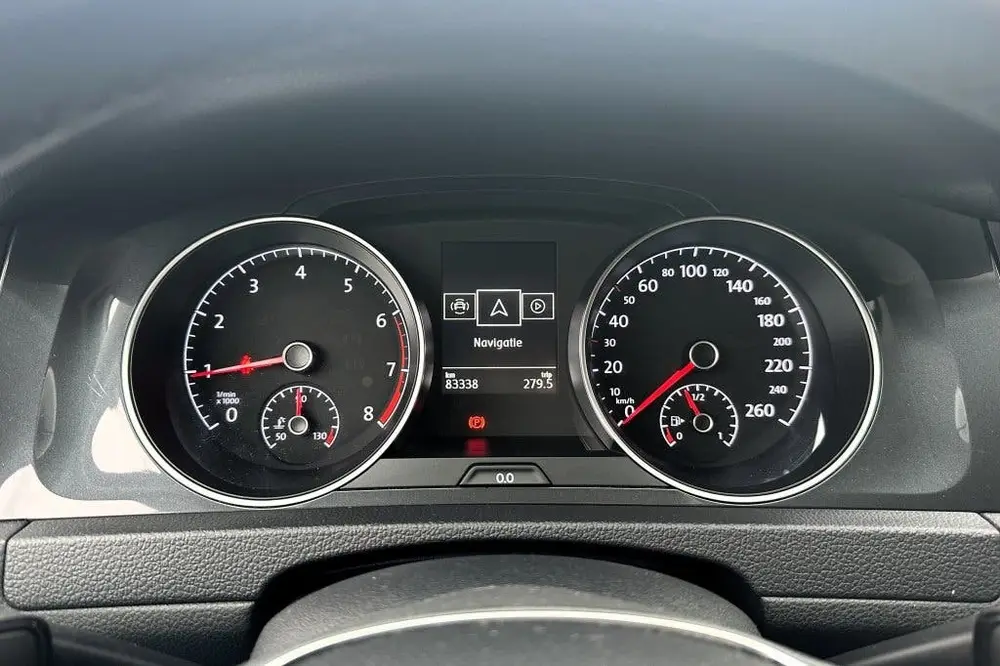 Volkswagen Golf 1.0 TSI Highline (bj 2020) uit 2020, foto 18
