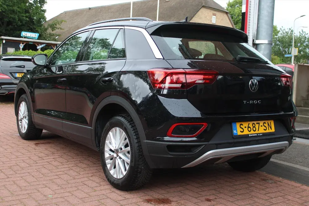 Volkswagen T-Roc 1.0 TSI *Business* | Carplay | Adaptive Cru uit 2023, foto 3