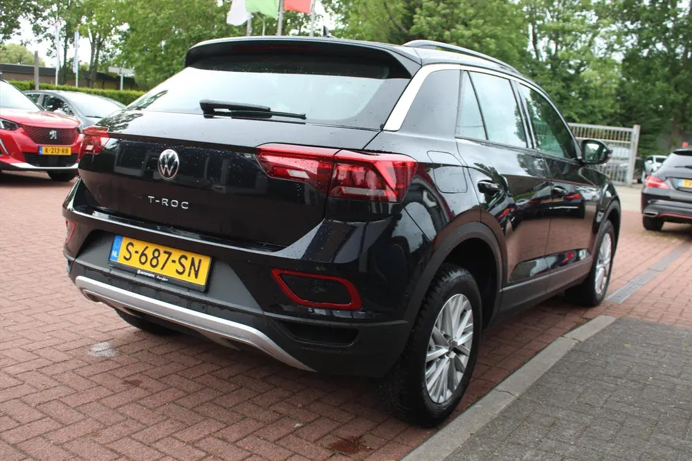 Volkswagen T-Roc 1.0 TSI *Business* | Carplay | Adaptive Cru uit 2023, foto 5
