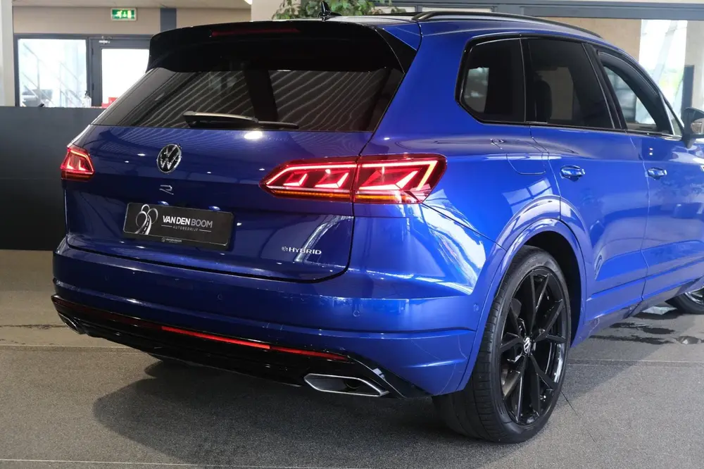 Volkswagen Touareg 3.0 TSi eHybrid R 462PK 4MOTION Pano Lede uit 2020, foto 10