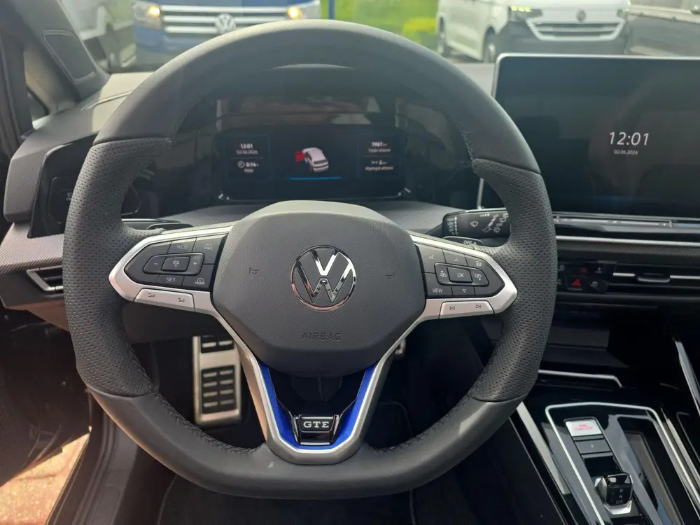 Volkswagen Golf 1.5 eHybrid GTE | Trekhaak | Pano Dak | Lede uit 2025, foto 13