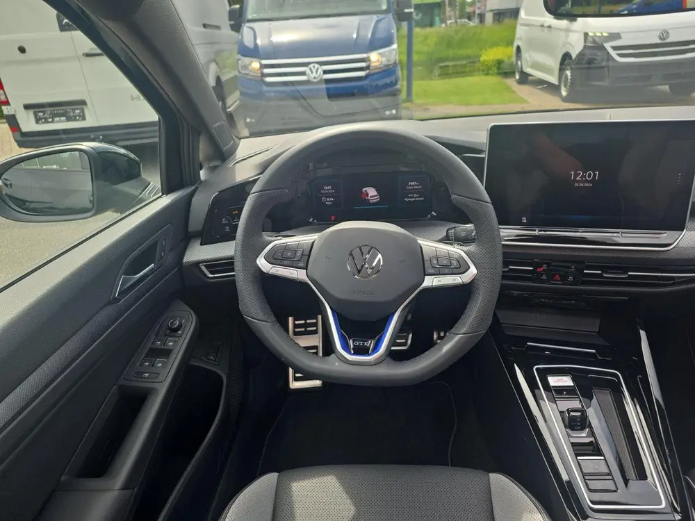 Volkswagen Golf 1.5 eHybrid GTE | Trekhaak | Pano Dak | Lede uit 2025, foto 8