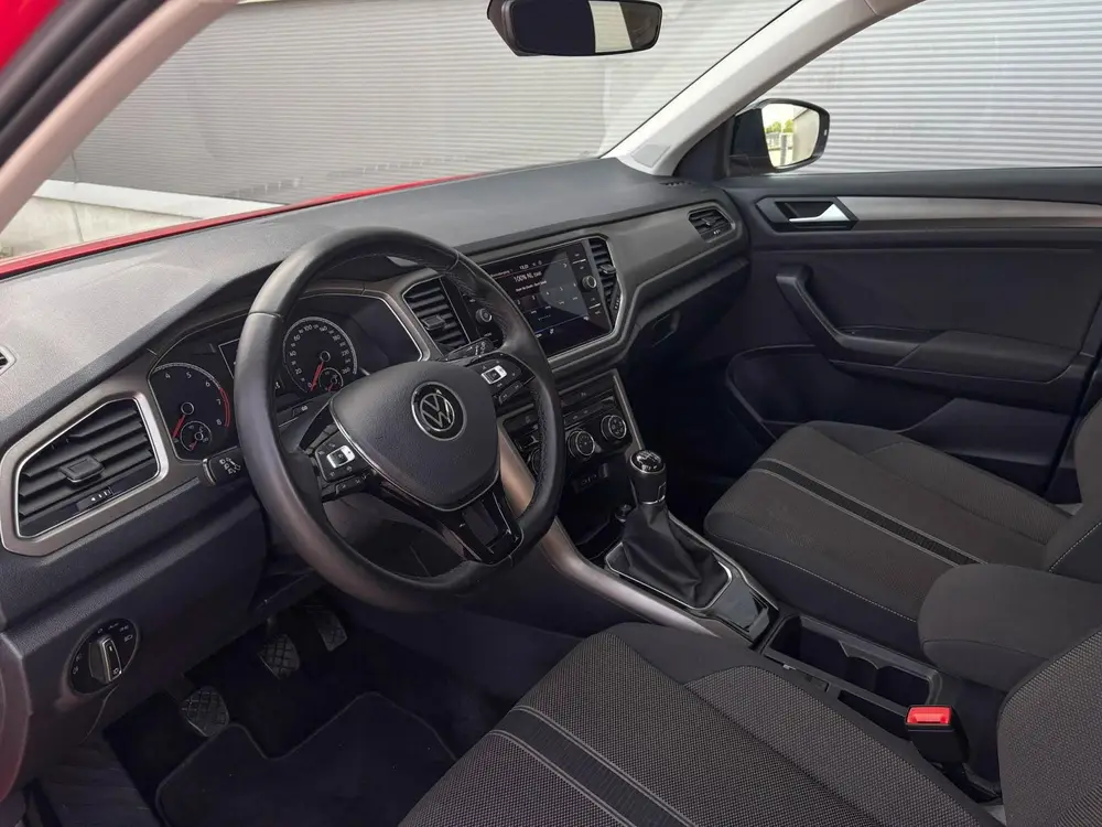 Volkswagen T-Roc 1.0 TSI 110pk Style | Navigatie | App Conne uit 2021, foto 19
