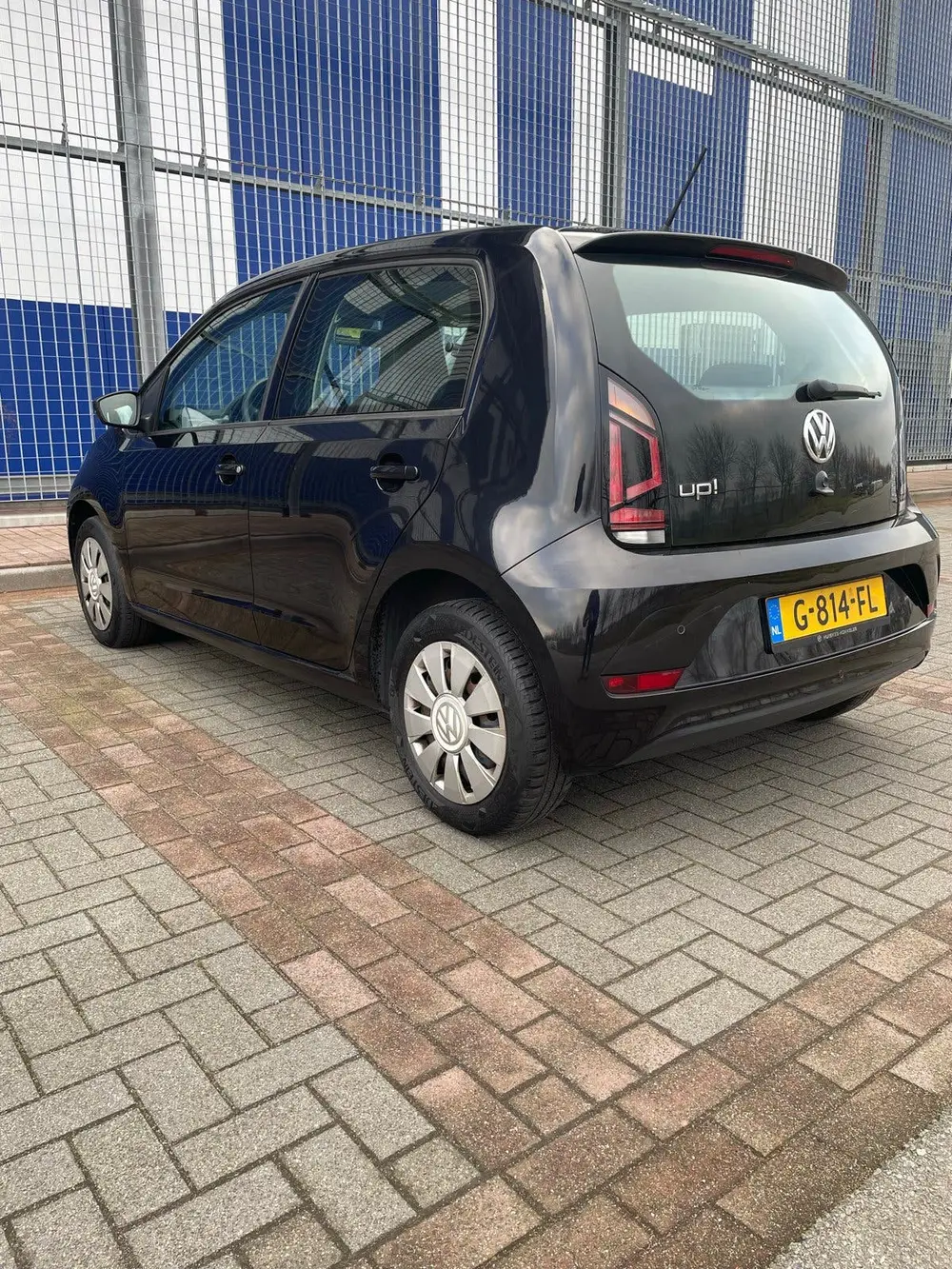 Volkswagen Up! 1.0 60PK 5D BMT 2019 Zwart uit 2019, foto 4