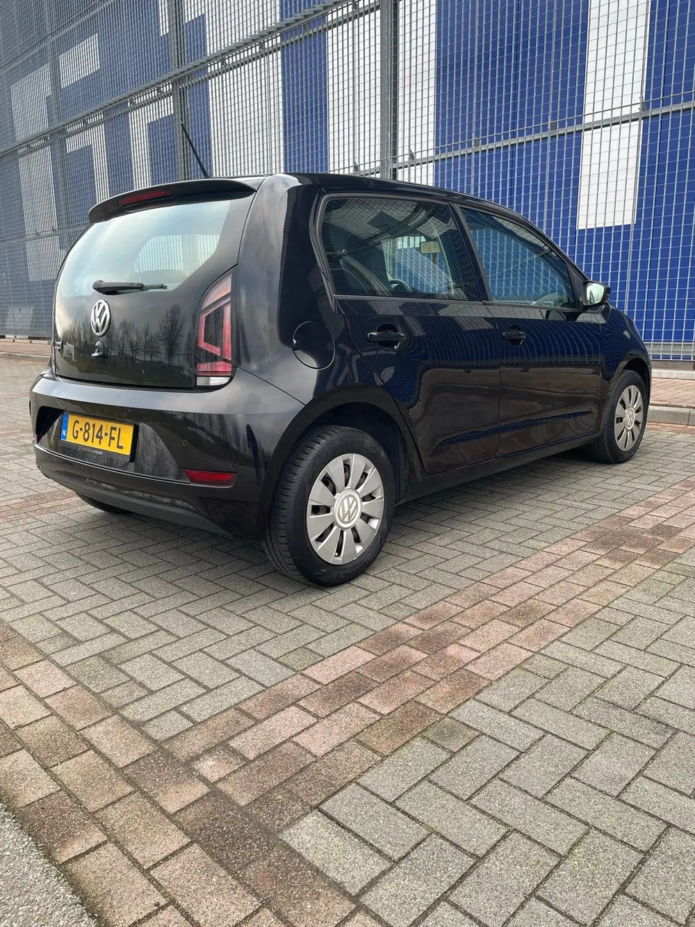 Volkswagen Up! 1.0 60PK 5D BMT 2019 Zwart uit 2019, foto 6