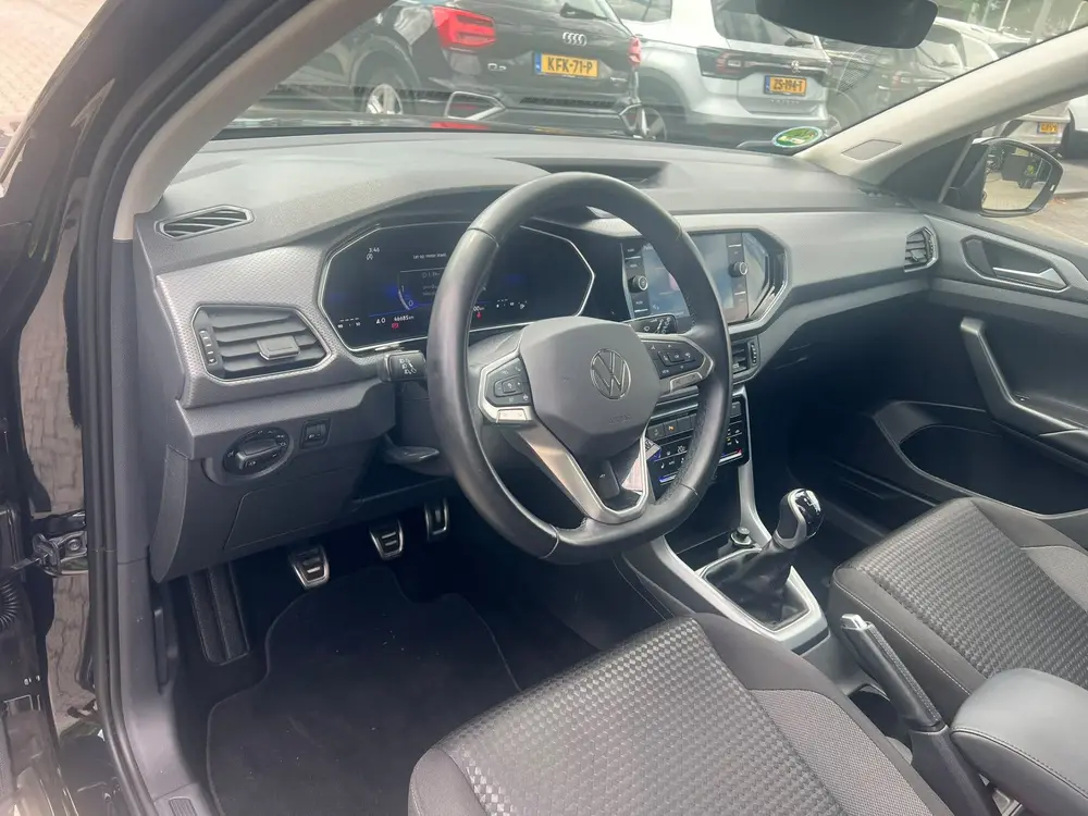 Volkswagen T-Cross 1.0 TSI virtual cockpit, navi, cruise, st uit 2023, foto 2