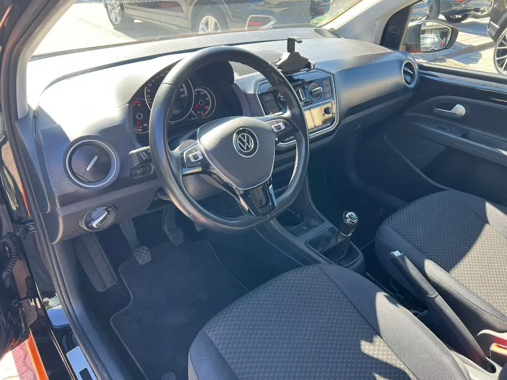 Volkswagen Up! 1.0 airco, sportvelgen, multistuur, elek rame uit 2020, foto 3