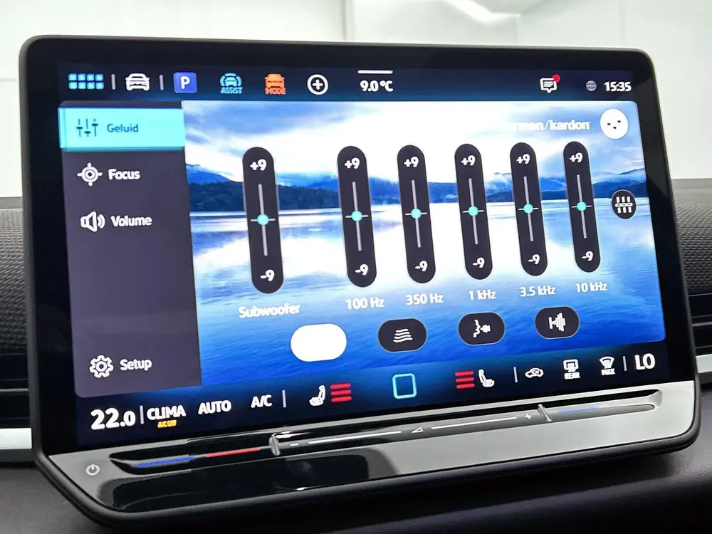 Volkswagen T-Roc 1.5 eTsi R-Line First Edition 150 PK| Origi uit 2026, foto 16