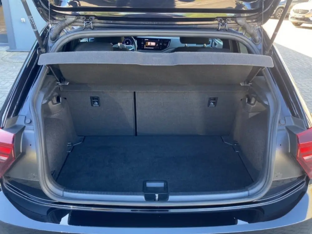 Volkswagen Polo 1.0 TSI R-LINE DIGITALE-COCKPIT/NAVI/CAMERA/ uit 2023, foto 10