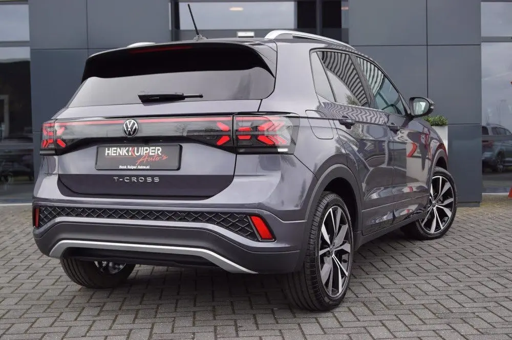 Volkswagen T-Cross 1.5 TSI DSG R-Line 150 pk / Navi/ Camera uit 2024, foto 9