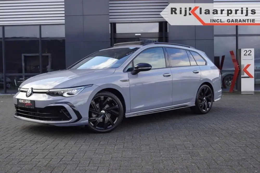 Volkswagen Golf Variant 1.5 eTSI DSG R-Line 150pk /Panodak / uit 2024