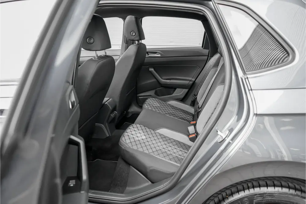Volkswagen Polo 1.0 TSI R-Line Pano ACC Camera IQ Light Virt uit 2023, foto 6