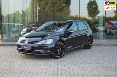 Volkswagen Golf 1.5 TSI Highline | Carplay | Automaat | Crui uit 2019