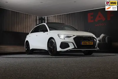 Audi A3 Sportback 45 TFSI e RS3 Look / 245 PK / RS Zetels / uit 2022