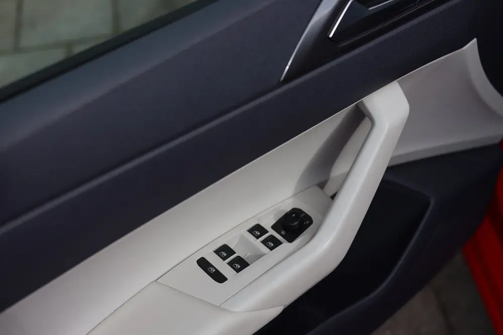 Volkswagen Polo 1.0 TSI BEATS EDITION | NAVI | CARPLAY | CAM uit 2021, foto 14