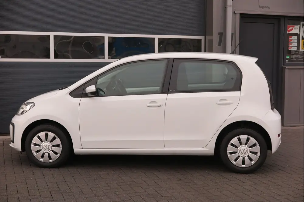 Volkswagen Up! 1.0 49kw 66pk Active, Cruisecontrol , Stoelve uit 2021, foto 10