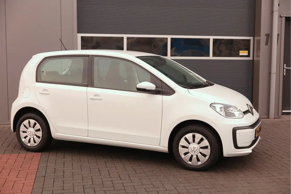 Volkswagen Up! 1.0 49kw 66pk Active, Cruisecontrol , Stoelve uit 2021, foto 14