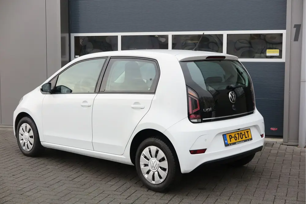 Volkswagen Up! 1.0 49kw 66pk Active, Cruisecontrol , Stoelve uit 2021, foto 4