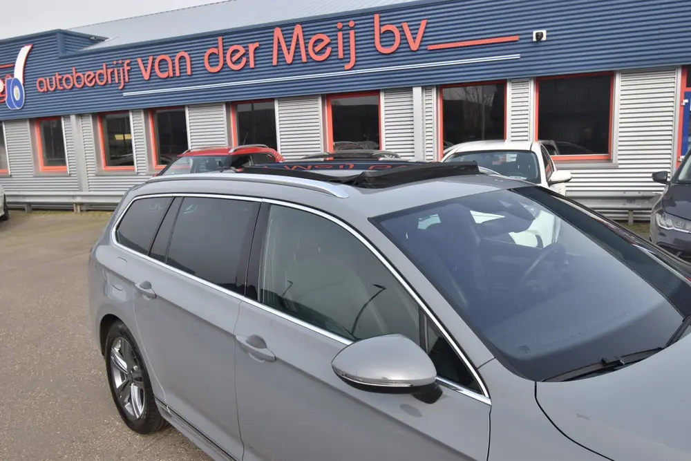 Volkswagen Passat Variant 1.5 TSI R-Line Business + , VIRTUA uit 2022, foto 7