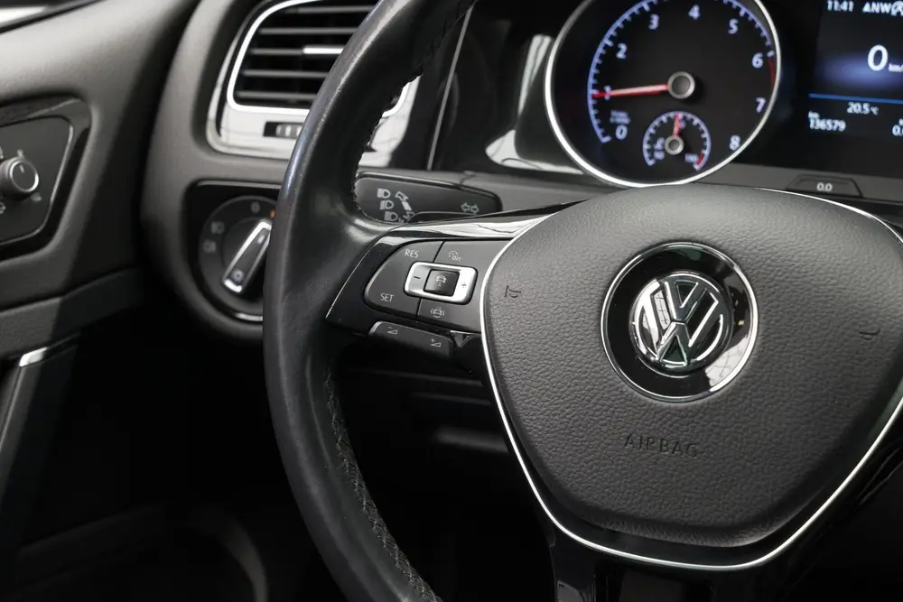 Volkswagen Golf 1.5 TSI Highline Business R |Massage|Carplay uit 2020, foto 12