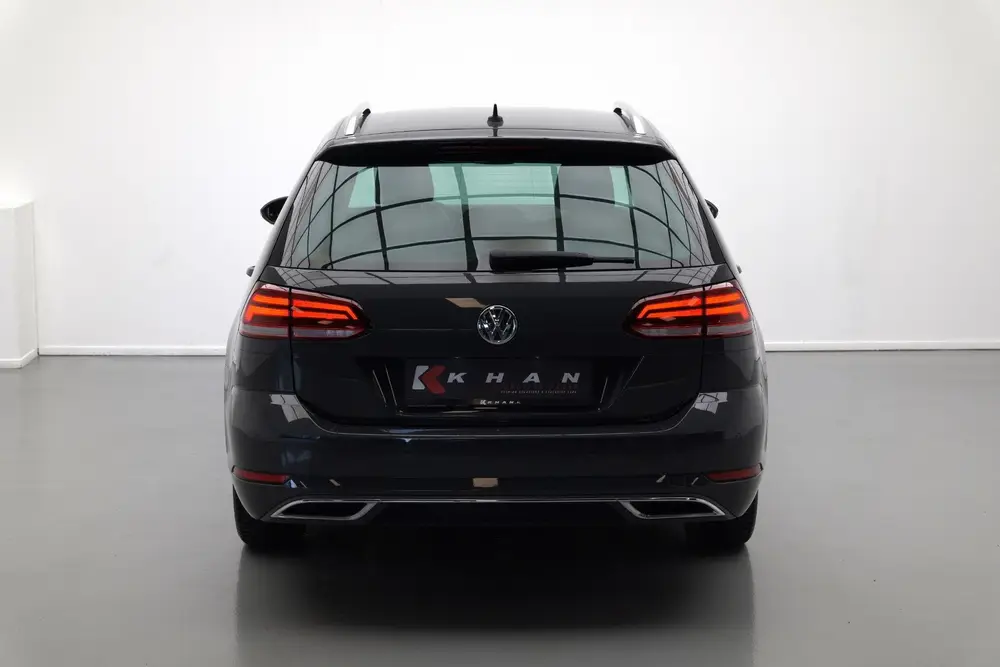 Volkswagen Golf 1.5 TSI Highline Business R |Massage|Carplay uit 2020, foto 4