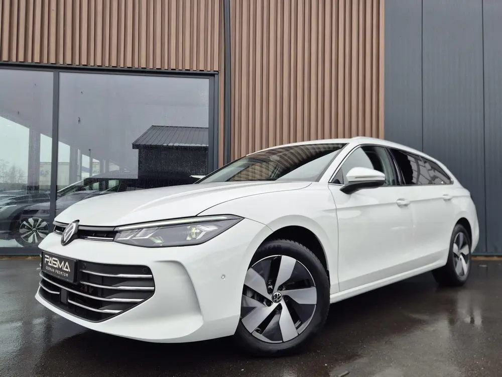 Volkswagen Passat Variant Passat Variant 1.5 eTSI Business | BTW | Virtual uit 2025