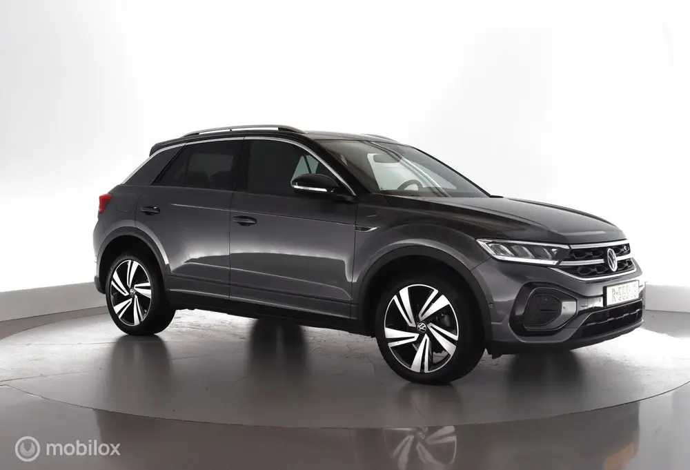 Volkswagen T-Roc 1.5 TSI Automaat R-Line nwmodel|led|nav|bli uit 2022, foto 3
