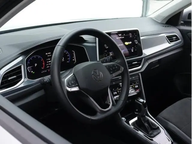 Volkswagen T-Roc 1.5 TSI Life Edition 150 pk DSG | NL-Auto | uit 2025, foto 8