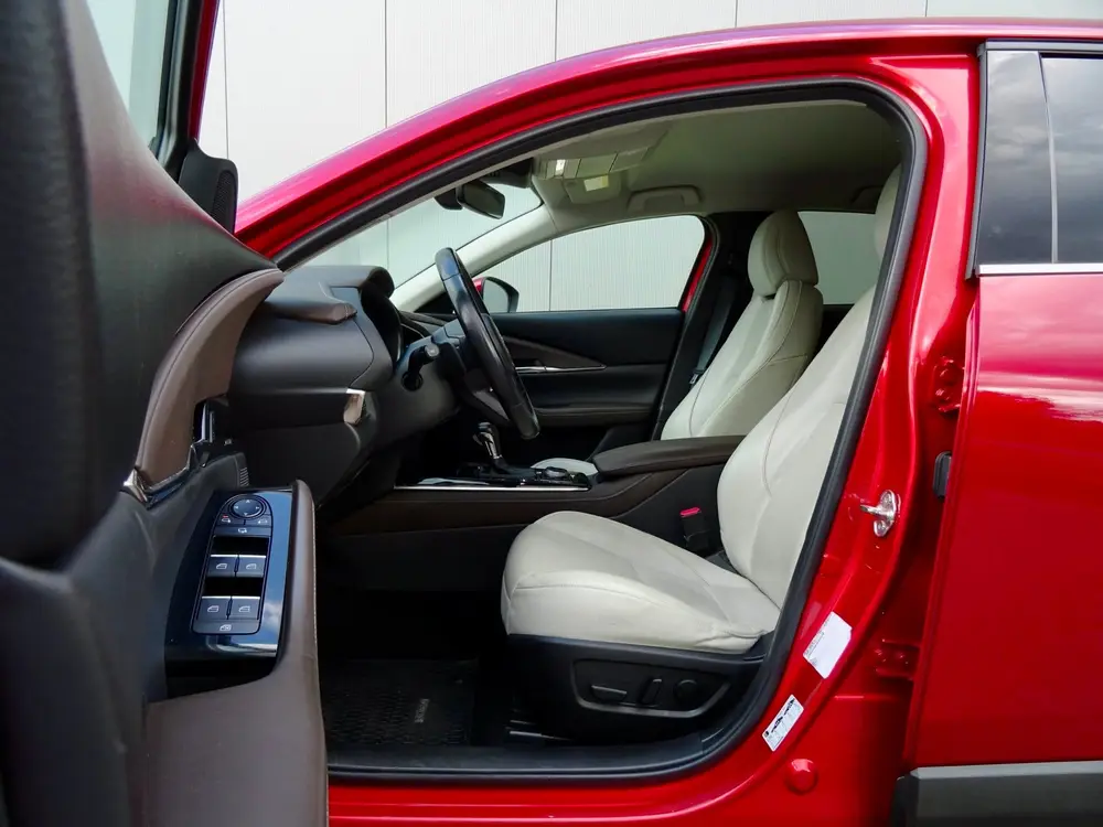 Mazda CX-30 2.0 AWD e-SkyActiv-X M Hybrid Luxury | 4WD | uit 2019, foto 16