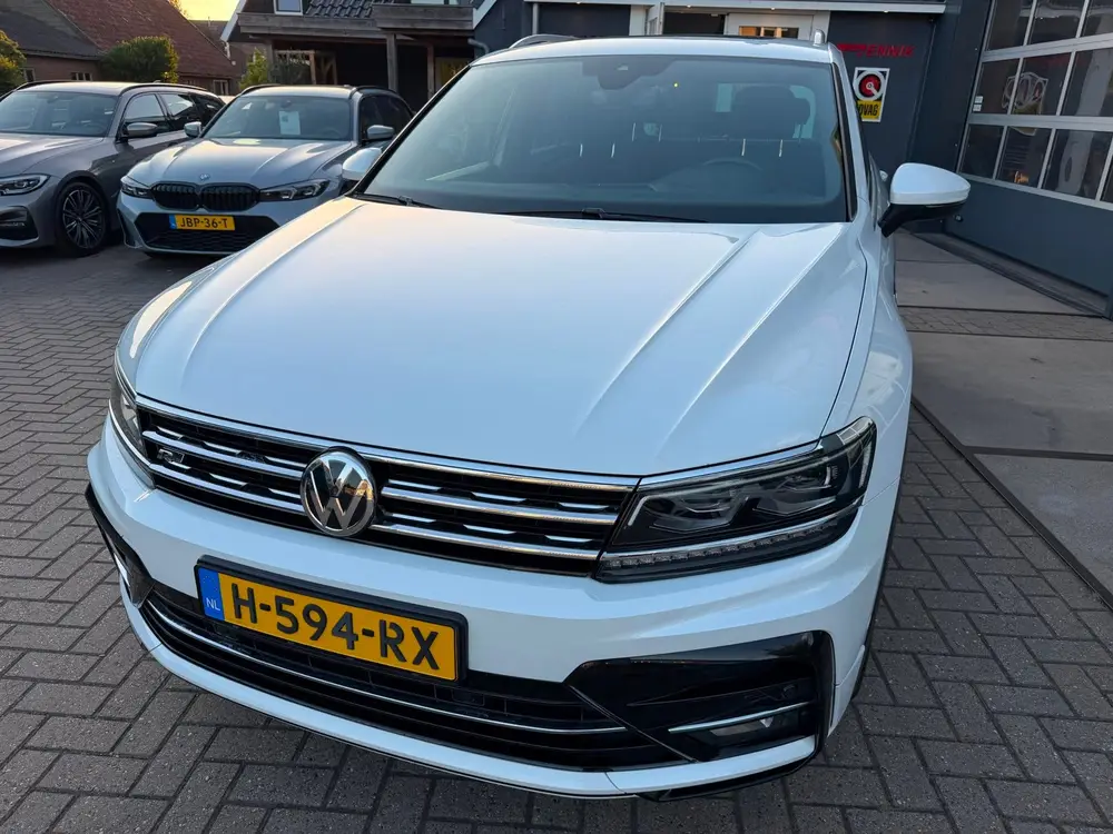 Volkswagen Tiguan 1.5 TSI ACT Highline Business R-Line / Pan uit 2020, foto 14